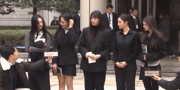 뉴진스 1심 패소, 법은 왜 창작자의 손을 들어주지 않았을까? 1 뉴진스 1심 결과 패소